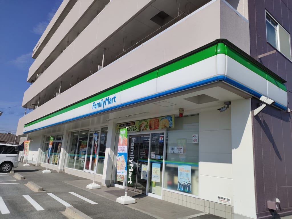 2023年10月26日閉店「ファミリーマート 津雲出長常町店」