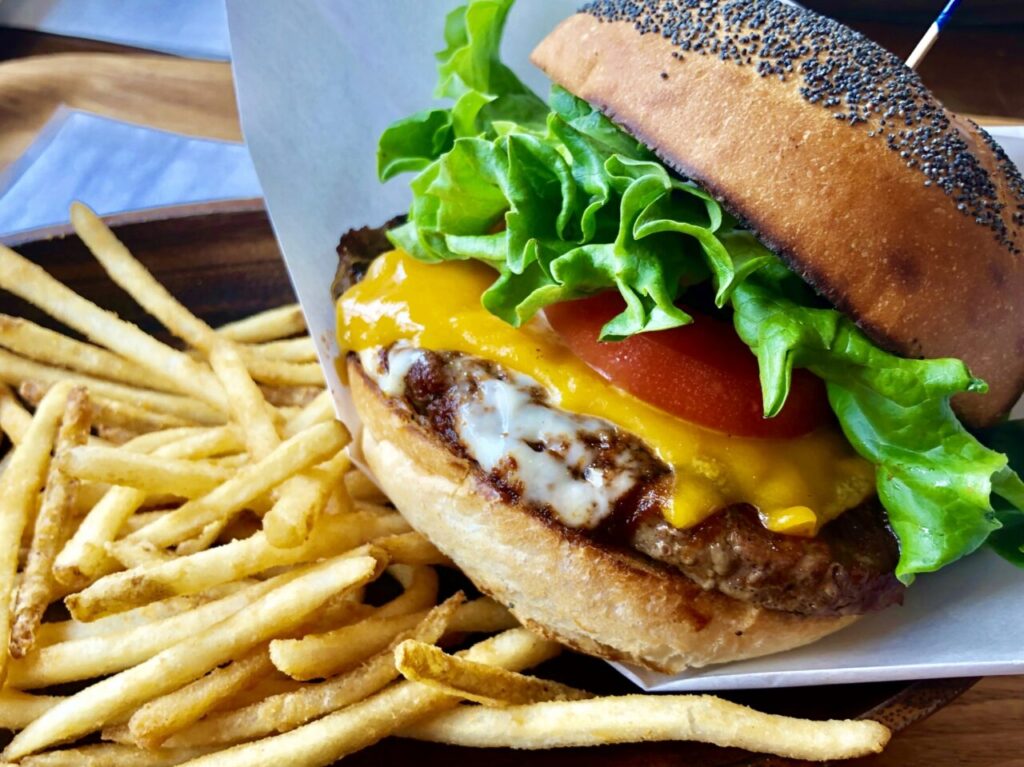 2025年12月オープン予定「バーガーキング　イオンタウン津城山店」